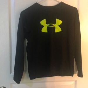 Boys Under Armour long sleeve shirt